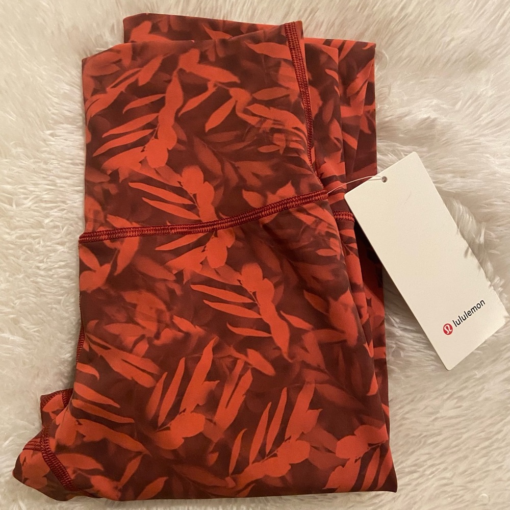 Lululemon Wunder Under High Rise Leggings 25" - Picture 9 of 15